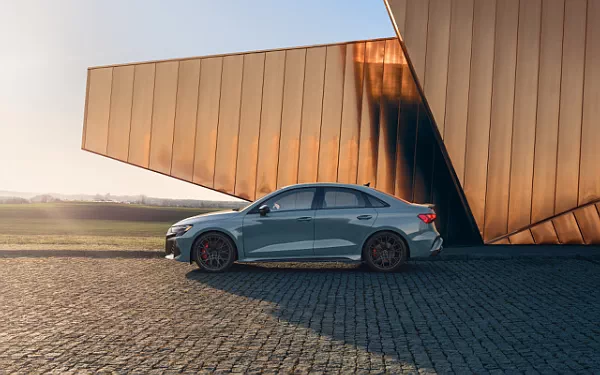 ���� ���������� Audi RS3 Sedan US-spec - 2025