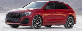 Audi SQ8 TFSI quattro (Chili Red Metallic) US-spec - 2025