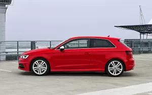 Обои автомобили Audi S3 - 2013
