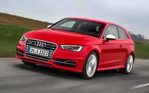 Обои автомобили Audi S3 - 2013