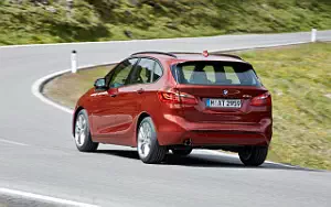   BMW 218d Active Tourer - 2014