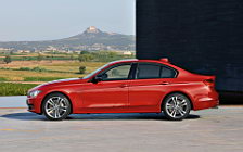   BMW 335i Sedan Sport Line - 2012