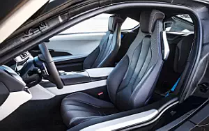   BMW i8 - 2013