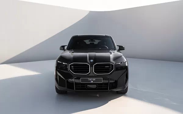   BMW XM (Black) - 2023