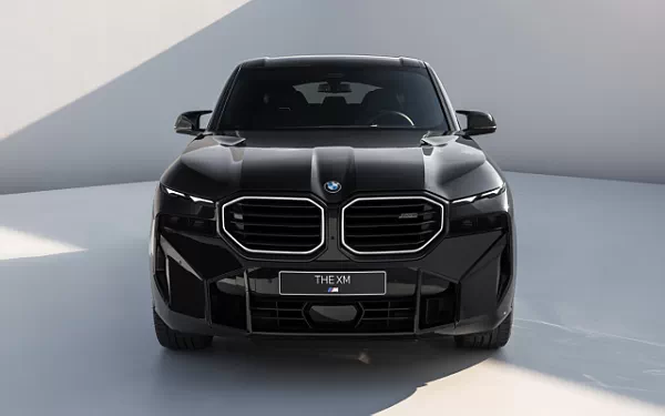   BMW XM (Black) - 2023