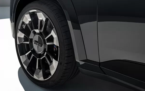   BMW XM (Black) - 2023