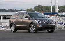   Buick Enclave - 2008