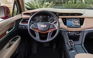   Cadillac XT5 - 2016