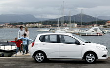  Chevrolet Aveo 5-door 2008