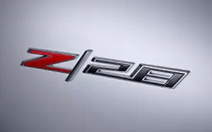 Обои автомобили Chevrolet Camaro Z28 - 2013