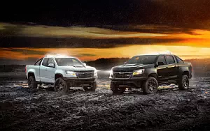 Обои автомобили Chevrolet Colorado ZR2 Dusk Extended Cab - 2018