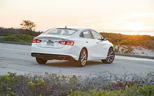 Обои автомобили Chevrolet Malibu Premier - 2015