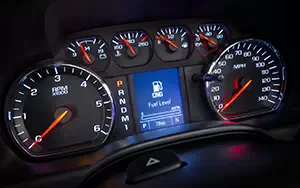 Обои автомобили Chevrolet Silverado 2500 HD Bi Fuel Double Cab - 2014