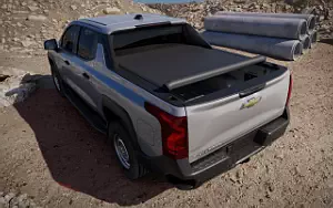 Обои автомобили Chevrolet Silverado EV WT Crew Cab - 2023