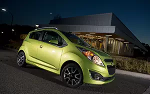  Chevrolet Spark - 2013