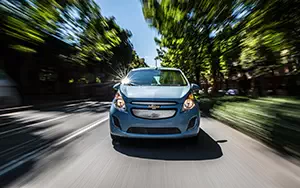 Обои автомобили Chevrolet Spark EV - 2014