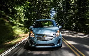 Обои автомобили Chevrolet Spark EV - 2014