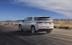 Обои автомобили Chevrolet Traverse High Country - 2021