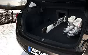 Обои автомобили Citroen C4 AirCross - 2012