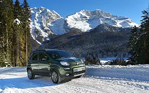 Обои автомобили Fiat Panda 4x4 - 2012