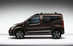 Обои автомобили Fiat Qubo Trekking - 2016