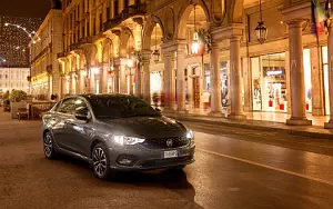   Fiat Tipo - 2015