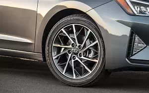 Обои автомобили Hyundai Elantra Limited US-spec - 2018