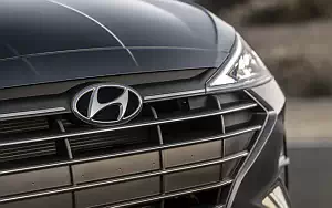 Обои автомобили Hyundai Elantra Limited US-spec - 2018