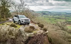 ���� ���������� Range Rover Evoque P300 HSE R-Dynamic Black Pack UK-spec - 2019