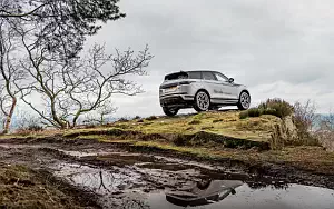 ���� ���������� Range Rover Evoque P300 HSE R-Dynamic Black Pack UK-spec - 2019