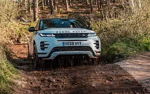 ���� ���������� Range Rover Evoque P300 HSE R-Dynamic Black Pack UK-spec - 2019