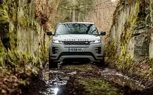 ���� ���������� Range Rover Evoque P300 HSE R-Dynamic Black Pack UK-spec - 2019