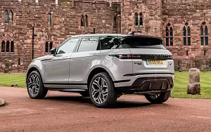 ���� ���������� Range Rover Evoque P300 HSE R-Dynamic Black Pack UK-spec - 2019