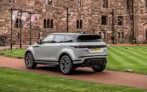 ���� ���������� Range Rover Evoque P300 HSE R-Dynamic Black Pack UK-spec - 2019