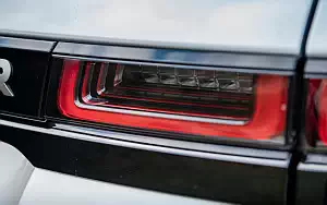 ���� ���������� Range Rover Evoque P300 HSE R-Dynamic Black Pack UK-spec - 2019