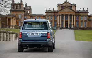 ���� ���������� Range Rover Autobiography P400e UK-spec - 2018