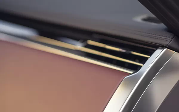 ���� ���������� Range Rover HSE P440e - 2022