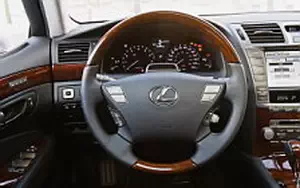   Lexus LS 460 L AWD CA-spec - 2010