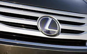   Lexus LS 600h L CA-spec - 2010