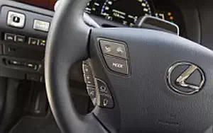   Lexus LS 600h L CA-spec - 2010
