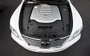   Lexus LS 460 Sport CA-spec - 2012