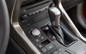   Lexus NX 300h CA-spec - 2014