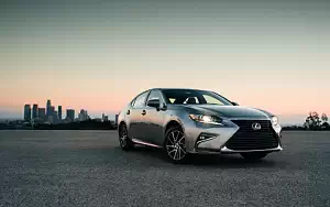   Lexus ES 350 US-spec - 2015