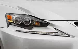   Lexus IS 250 US-spec - 2013