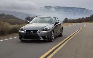   Lexus IS 350 US-spec - 2013