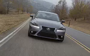   Lexus IS 350 US-spec - 2013