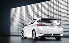   Lexus CT200h - 2010