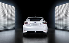   Lexus CT200h - 2010