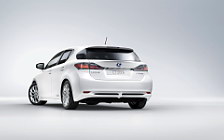   Lexus CT200h - 2010