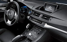   Lexus CT200h - 2010